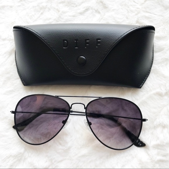 Diff Eyewear Accessories - Diff Cruz Aviator Sunglasses Black + Grey Gradient